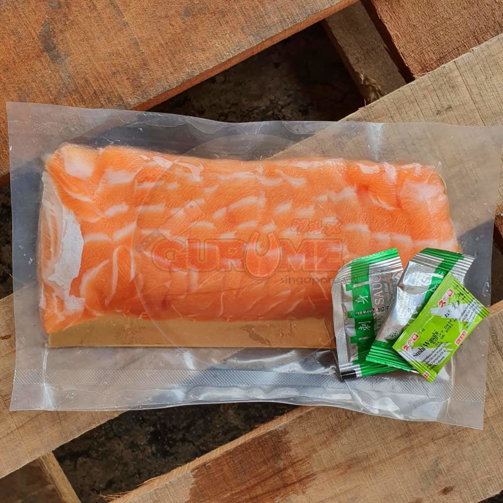 [Bundle] Salmon Sashimi (220- 250G) & Ah Sheng Loklok Lala Soup (500G)